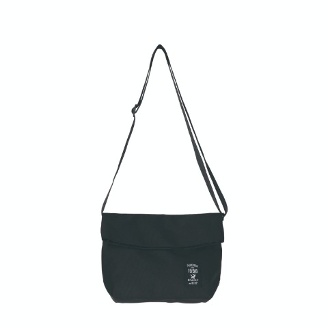 口折れショルダーバッグ（ブラッキー）