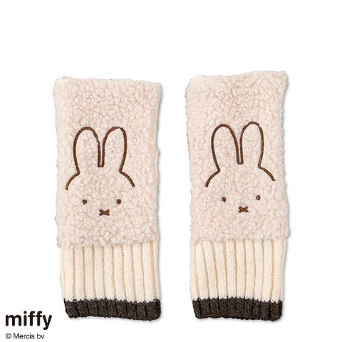 手袋（ミッフィー）