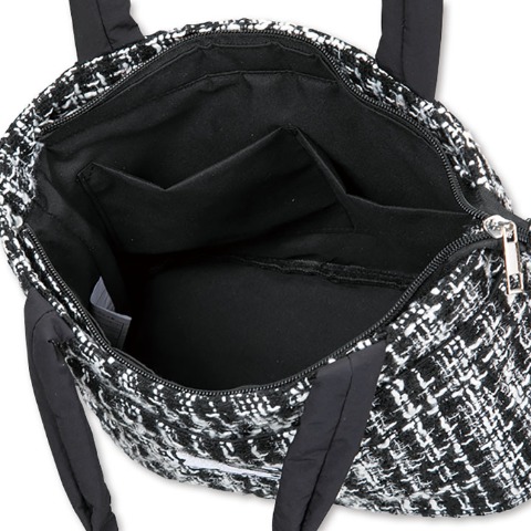 リボンチャーム付トートバッグ（ハローキティ）