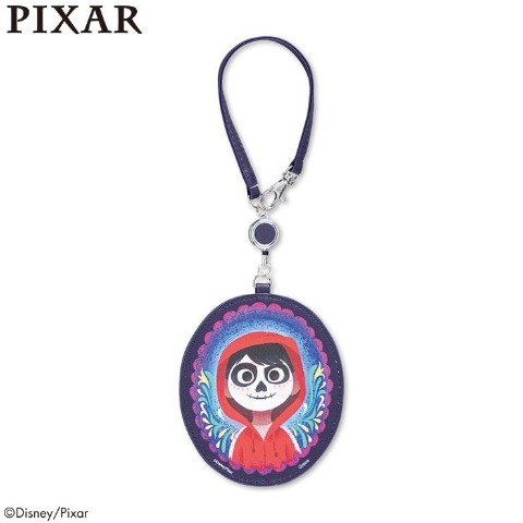 リール付パスケース（ミゲル）