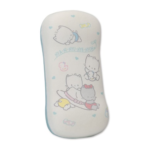 腰当てクッション（ニャニィニュニェニョン）