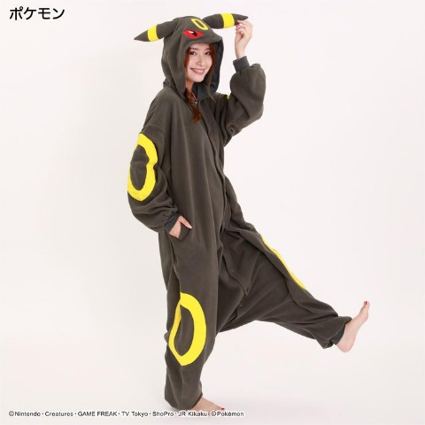 着ぐるみ（ブラッキー）