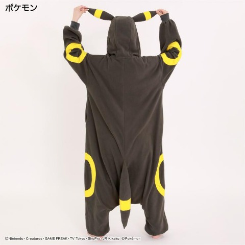 着ぐるみ（ブラッキー）