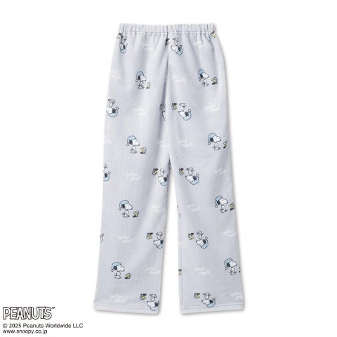 レディース　パジャマ（スヌーピー）