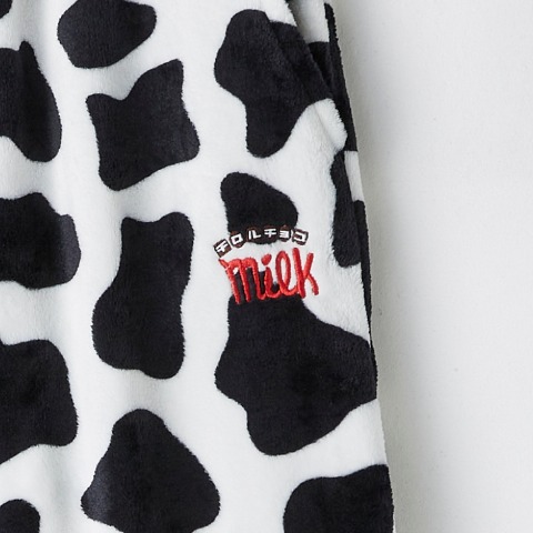 レディース　ルームパンツ（チロルチョコ）