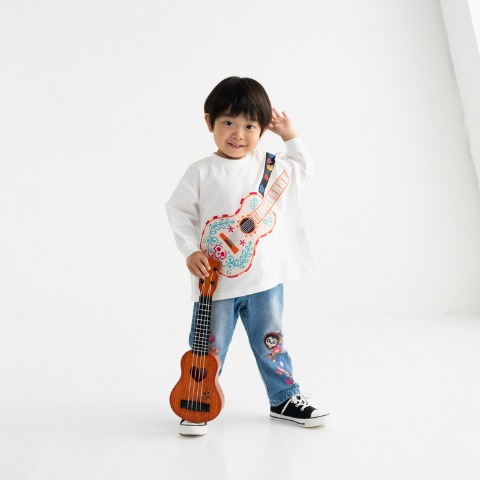 ベビー　長袖Tシャツ （80～95cm・futafuta/Disney）