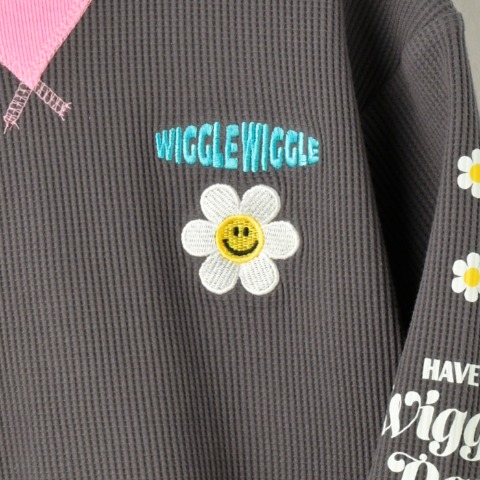 ベビー　長袖Ｔシャツ（80～95cm・wiggle wiggle）