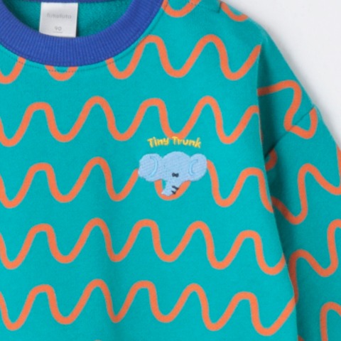 ベビー　プルオーバー（80～95cm・futafuta）