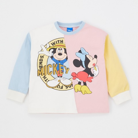 キッズ　長袖Ｔシャツ（100～120cm・Disney）