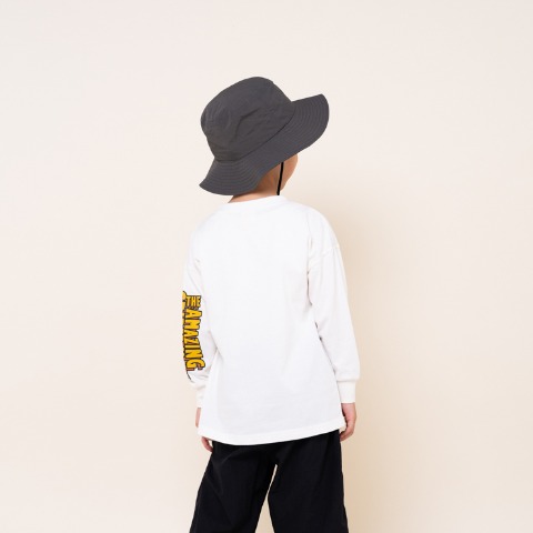 キッズ　長袖Tシャツ（100～120cm・MY LITTLE WONDER/MARVEL）