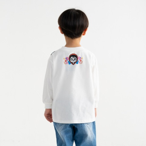 キッズ　長袖Tシャツ（100～120cm・futafuta/Disney）