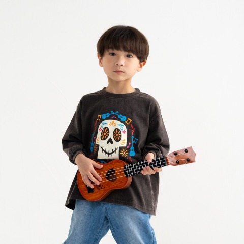 キッズ　長袖Tシャツ（100～120cm・futafuta/Disney）