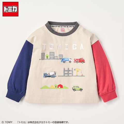 キッズ　長袖Tシャツ（100～120cm・トミカ)