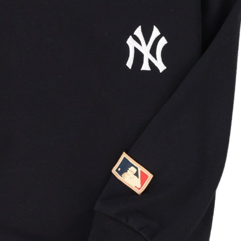 キッズ　プルオーバー （100～120cm・MLB）