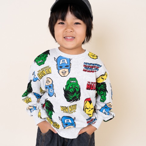キッズ　プルオーバー（100～120cm・MY LITTLE WONDER/MARVEL）