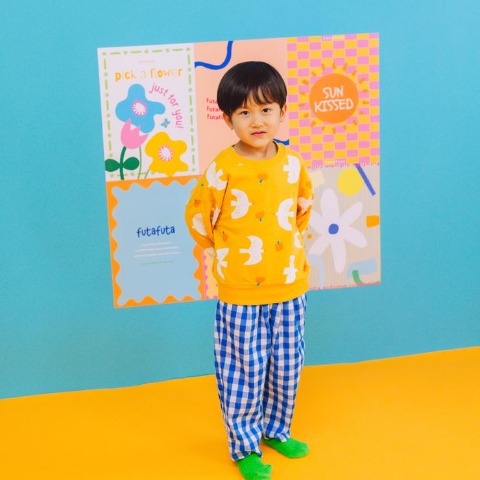 キッズ　プルオーバー（100～120cm・futafuta）