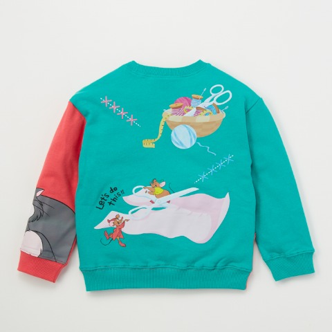 キッズ　プルオーバー（100～120cm・DISNEY）