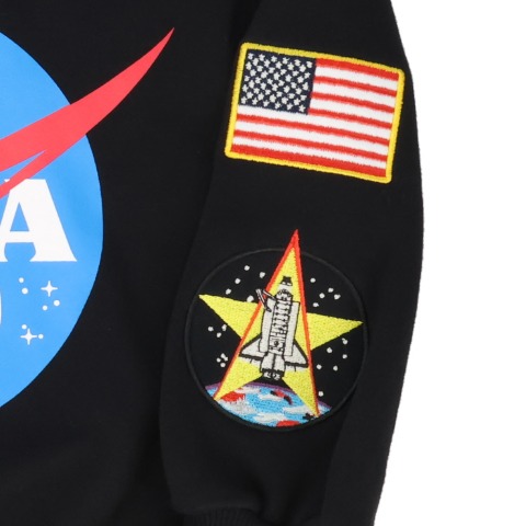 キッズ　プルオーバー（100～120cm・MYLITTLEWONDER/NASA）