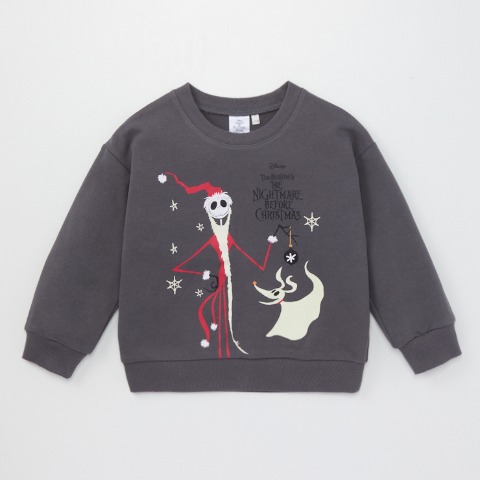 キッズ　プルオーバー（100～120cm・DISNEY）