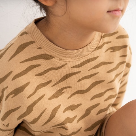 キッズ プルオーバー（100～120cm・HugChumFriends）