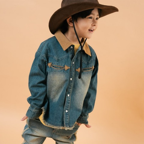 キッズ　ジャケット（100～120cm・MY LITTLE WONDER/Disney）