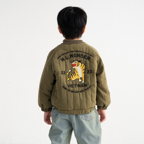 キッズ　ジャケット（100～120cm・MY LITTLE WONDER）