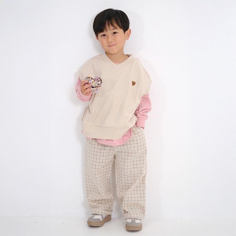 キッズ　ベスト（100～120cm・MY LITTLE WONDER/zensta）
