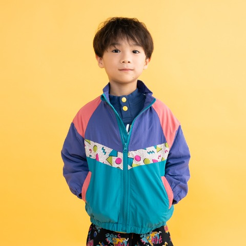 キッズ　ジャケット（100～120cm・CHERIER）