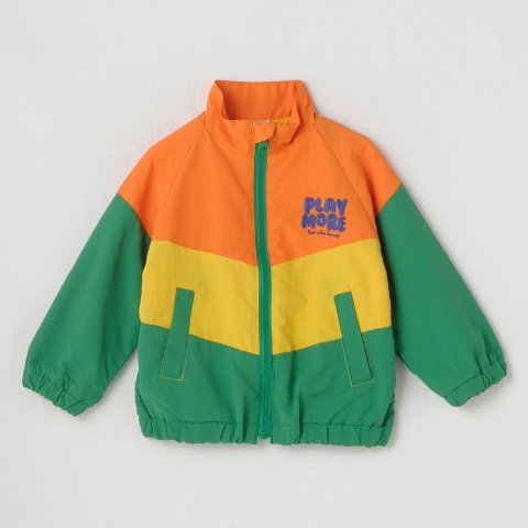 キッズ　ジャケット（100～120cm・futafuta）