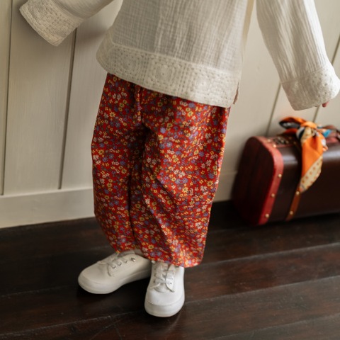 キッズ　パンツ（100～120cm・tete a tete）