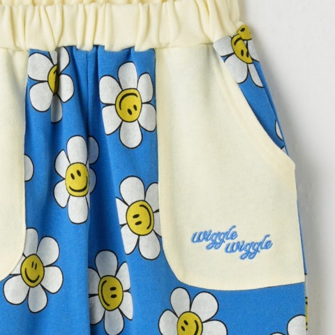 キッズ　ロングパンツ（100～120cm・wiggle wiggle）