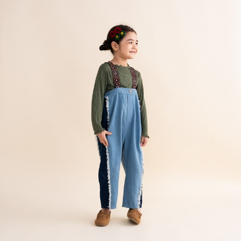 キッズ　長袖Tシャツ（100～120cm・&mignon）