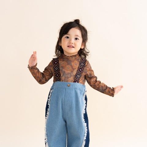 キッズ　長袖Tシャツ（100～120cm・&mignon）