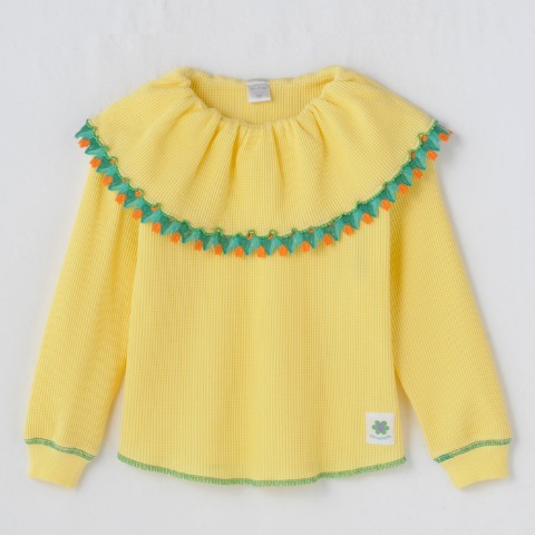 キッズ　Ｔシャツ（100～120cm・futafuta）