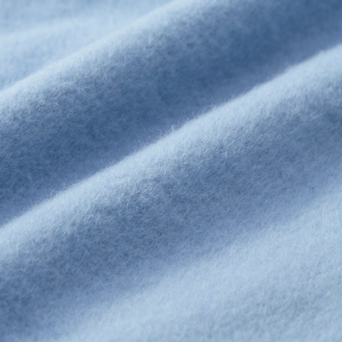 キッズ　パーカ（100～120cm・futafuta/Disney）