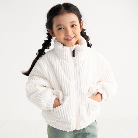 キッズ　ジャケット（100～120cm・MY LITTLE WONDER）