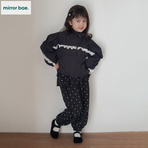 キッズ　ジャケット （100～120cm・mirror bae.）