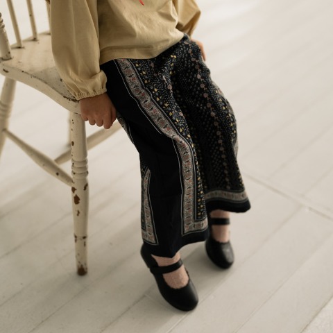 キッズ　ロングパンツ（100～120cm・tete a tete）