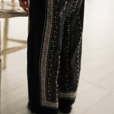 キッズ　ロングパンツ（100～120cm・tete a tete）