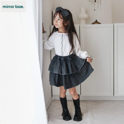 キッズ　スカート （100～120cm・mirror bae.）