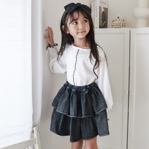 キッズ　スカート （100～120cm・mirror bae.）