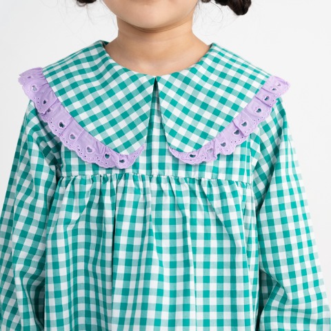 キッズ　ワンピース（100～120cm・moimoi）