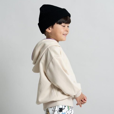 ジュニア　長袖パーカ （130・140cm・MYLITTLEWONDER）