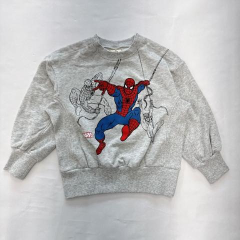 ジュニア　長袖プルオーバー（130・140cm・MYLITTLEWONDER/MARVEL）