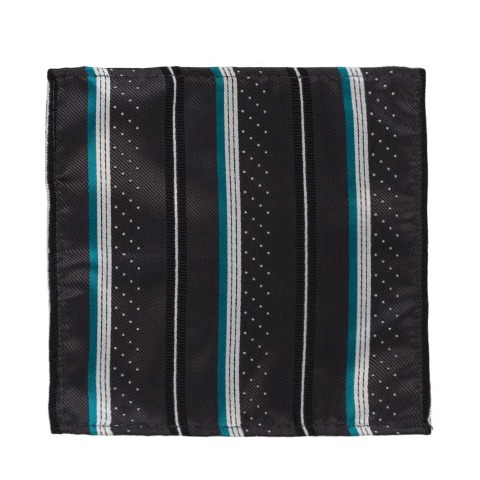 キッズ　フォーマルスーツセット（110～140cm）