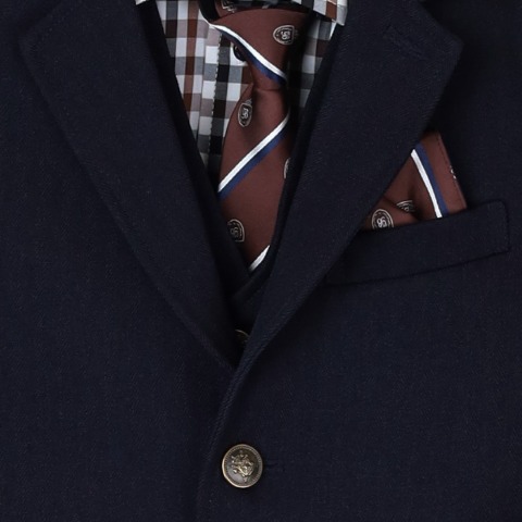 キッズ　フォーマルスーツセット（110～130cm）