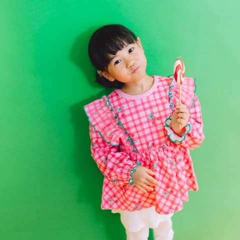 ジュニア　長袖プルオーバー（130cm・futafuta）
