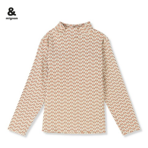 ジュニア　長袖Tシャツ（130cm・&mignon）
