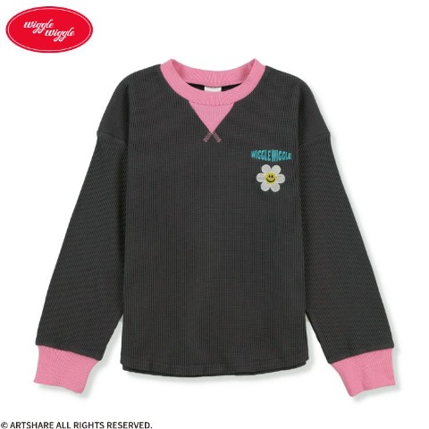 ジュニア　長袖Tシャツ（130cm・wiggle wiggle）