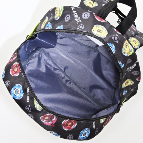 リュック（BEYBLADE X)